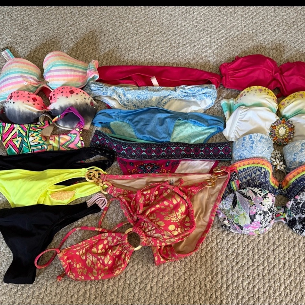 LOT of  Bathing Suits by VICTORIAS SECRET bikinis most size small.   18 items